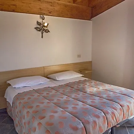 La Romantica Pool And Garden House 4*