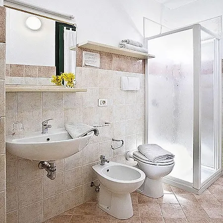 La Romantica Pool And Garden House 4* Manerba del Garda
