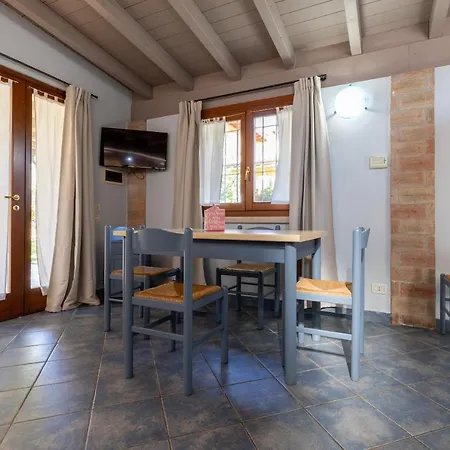 Il Melograno Aparthotel Manerba del Garda