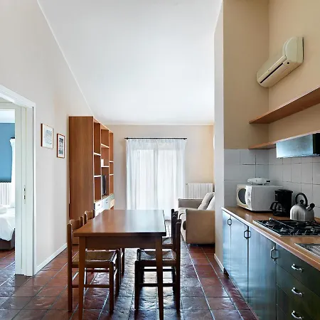 Il Melograno Aparthotel *