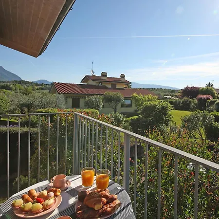 Il Melograno Aparthotel Manerba del Garda